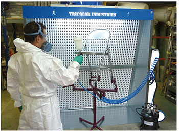 Compacteurs hydrauliques de bidons et fûts peinture - Tricolor-Industries
